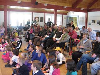 The Scandinavian Living center is well-connected to the larger community. The Scandinavian Living center is well-connected to the larger community.